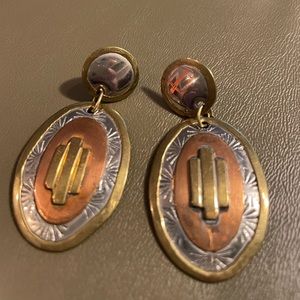 Silver & gold earrings (205)